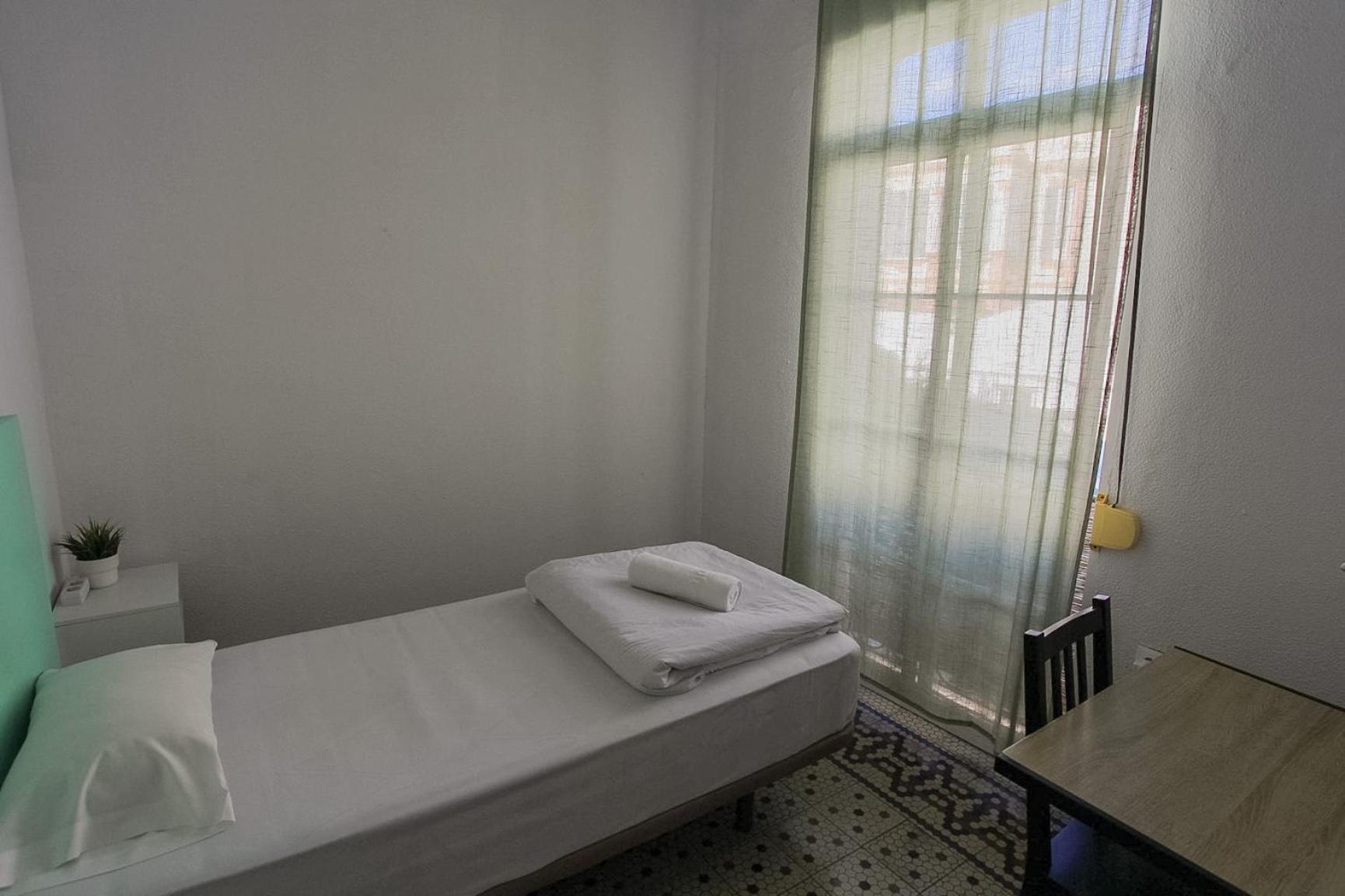 Bbtk Bed And Bike Hotel Малага Екстериор снимка