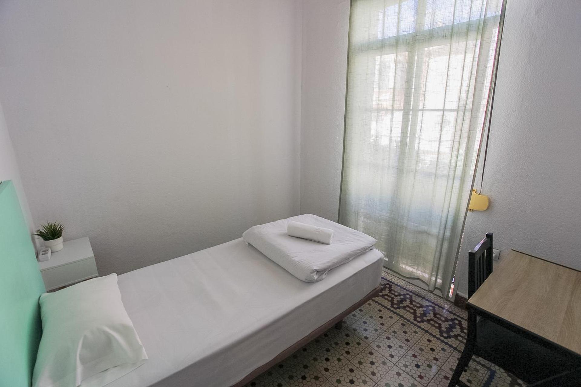 Bbtk Bed And Bike Hotel Малага Екстериор снимка