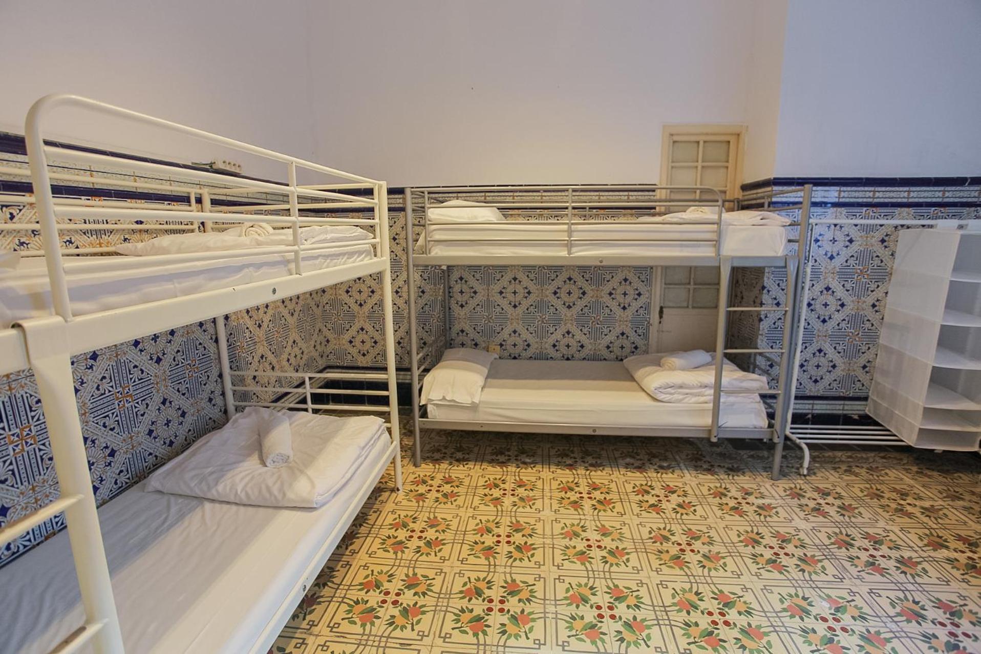 Bbtk Bed And Bike Hotel Малага Екстериор снимка